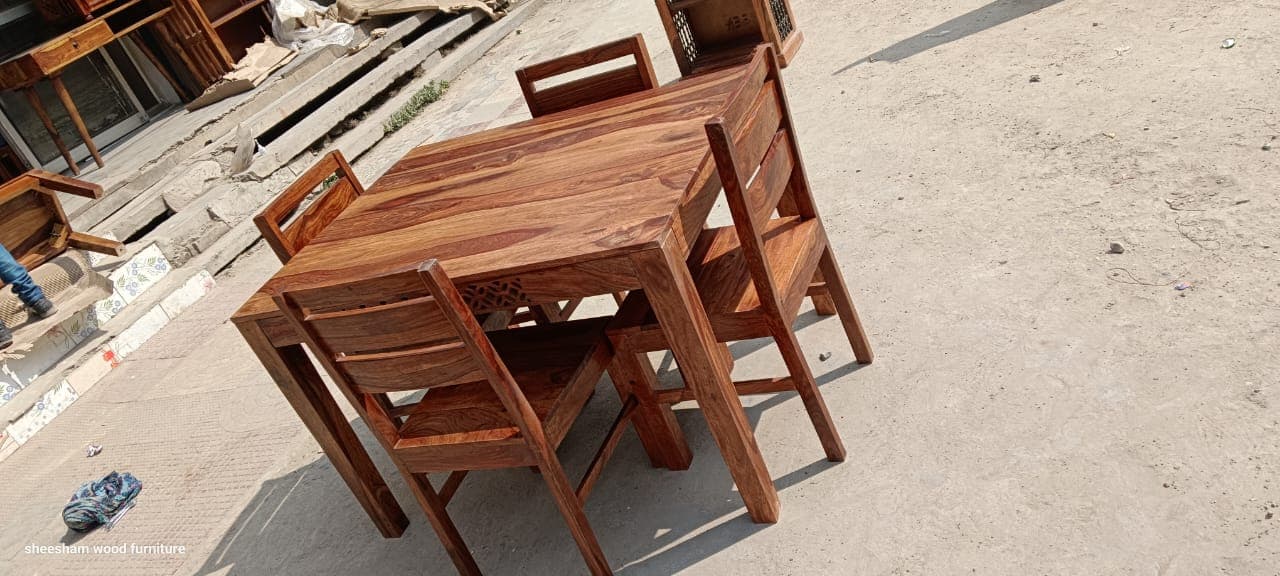 3fanti Dining Set (4+1)